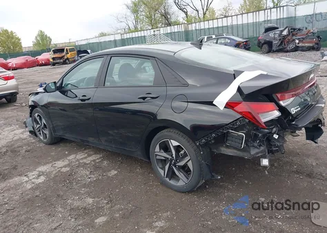 2023 Hyundai Elantra Sel z USA, uszkodzony, nr VIN KMHLS4AG9PU428383